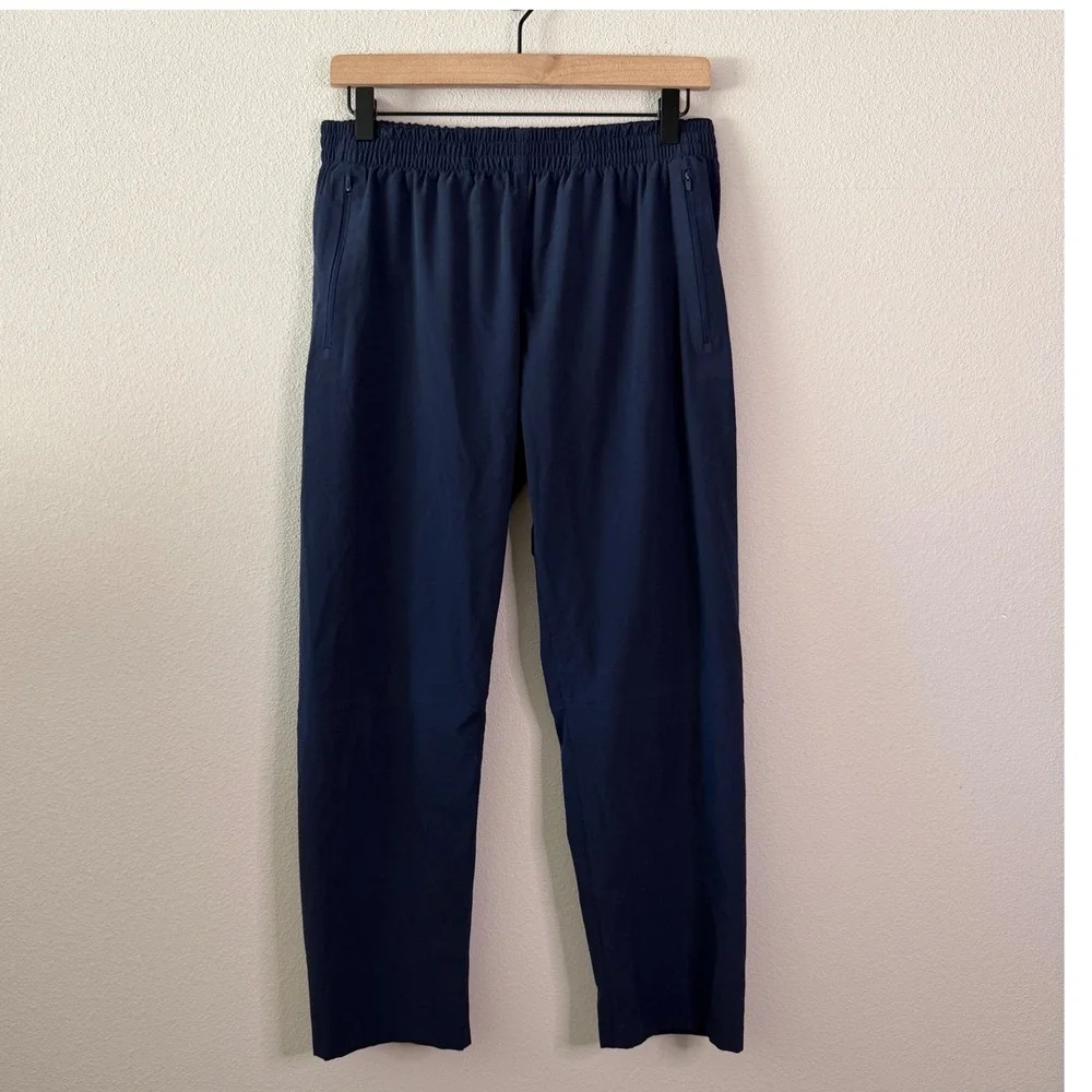 Outdoor Voices navy blue